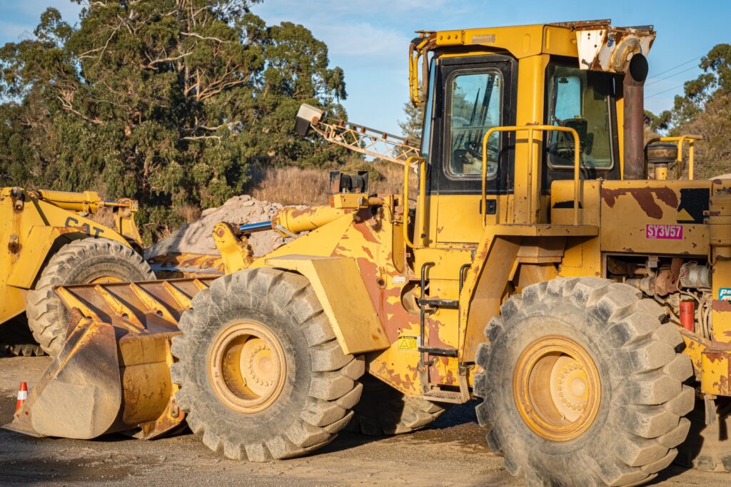 About Us - Our Services - Bulldozer